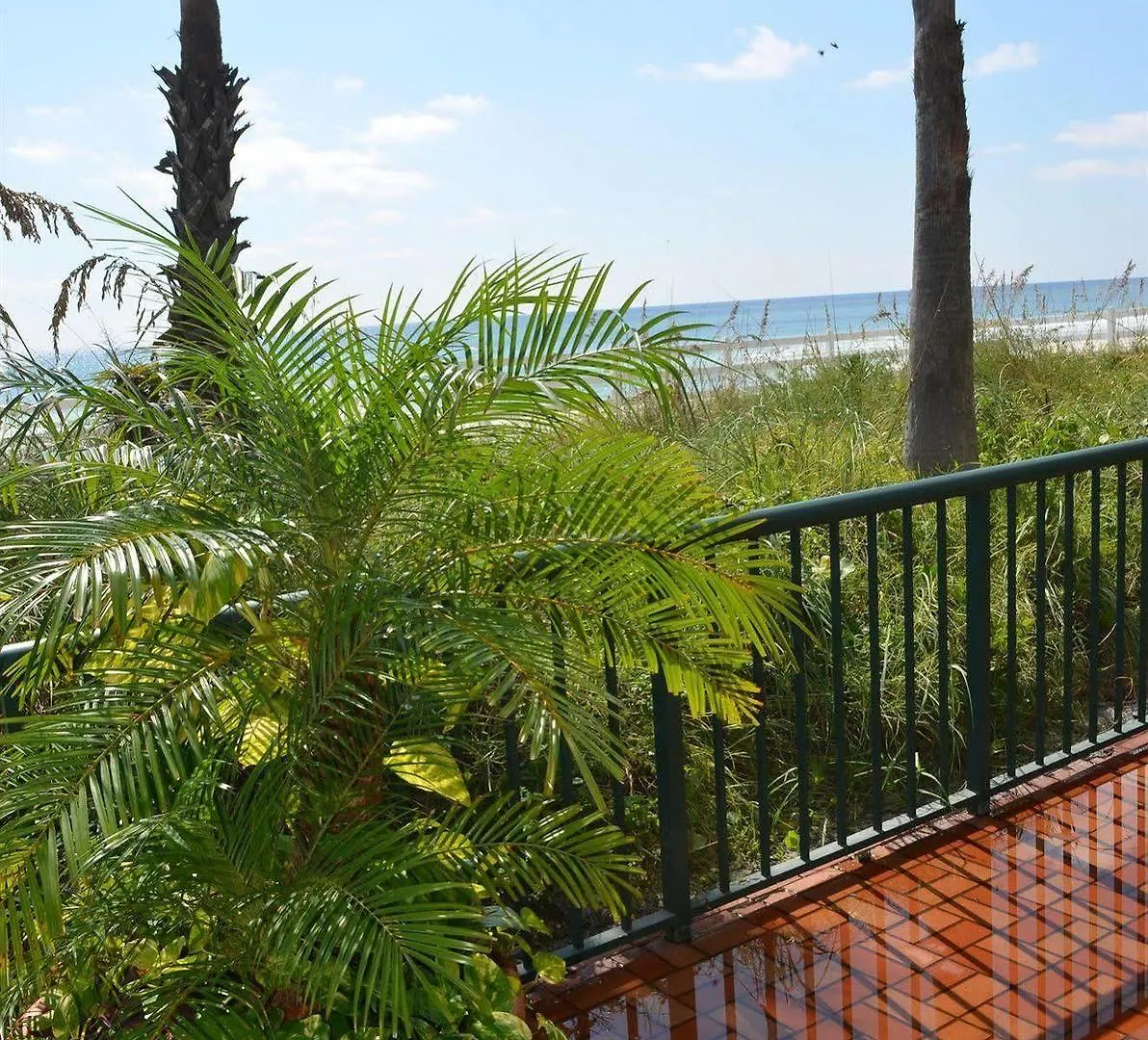 Hotel Casa Loma Panama City Beach - Beachfront